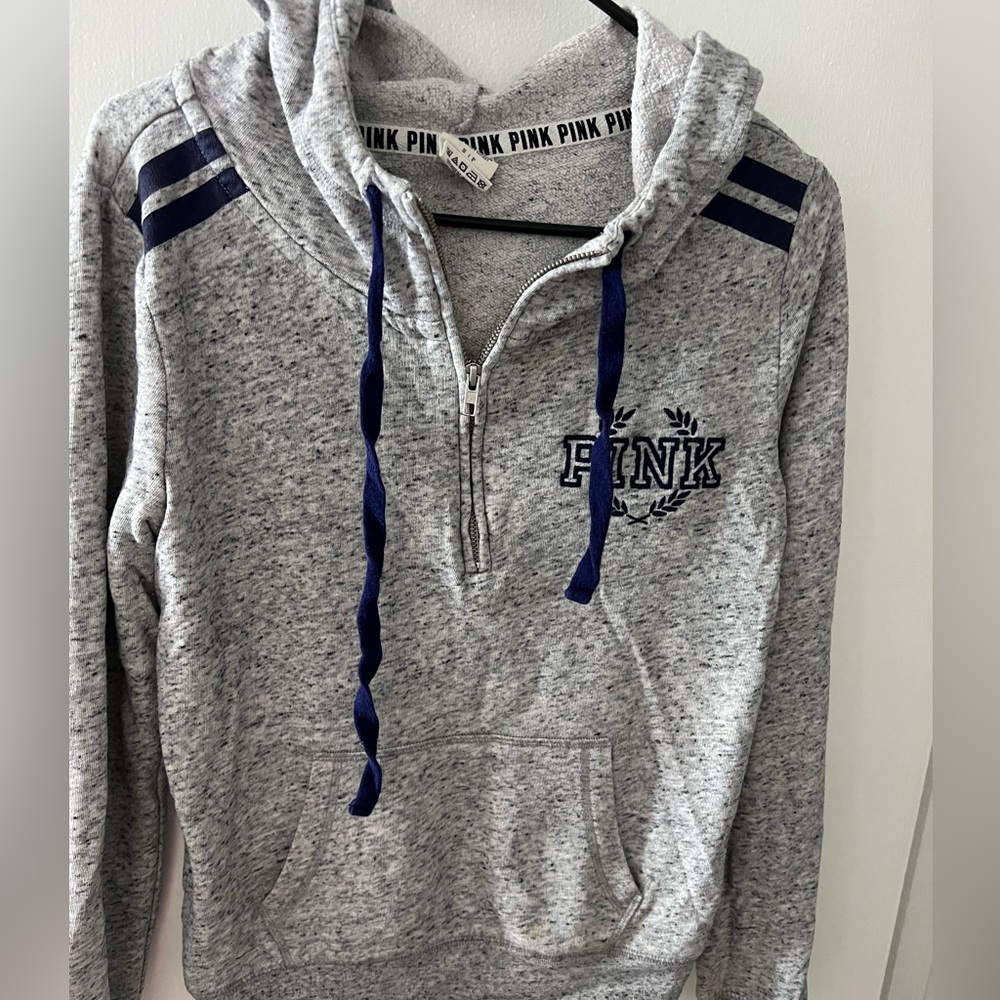 PINK - Hoodie